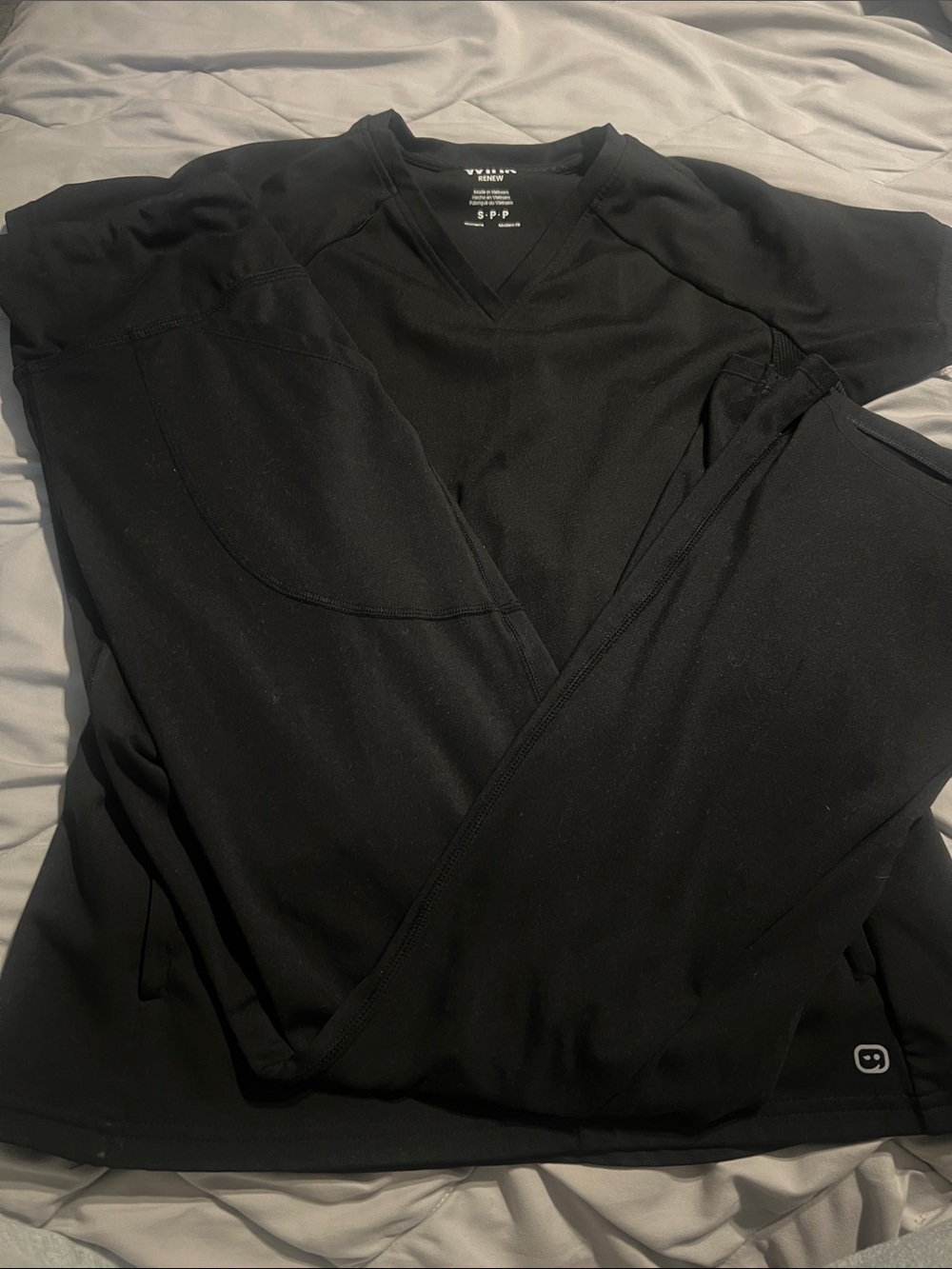 Winks Renew Black Scrub set